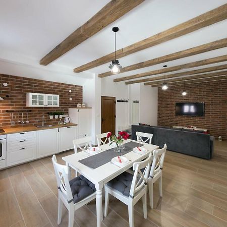 Апартаменты House Smolcic Оточац Экстерьер фото